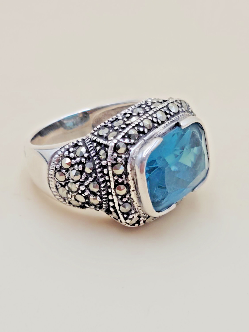 Vintage FTJ Sterling Silver Blue Topaz Marcasite Ring Size 7.25 Art Deco Halo